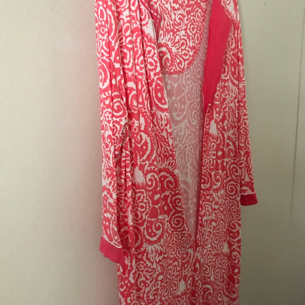 Jasmine Rose zip up robe.